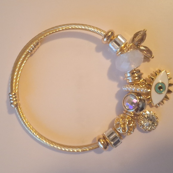 Unknown Jewelry - Evil Eye Protection Inpired Charm Bracelet
